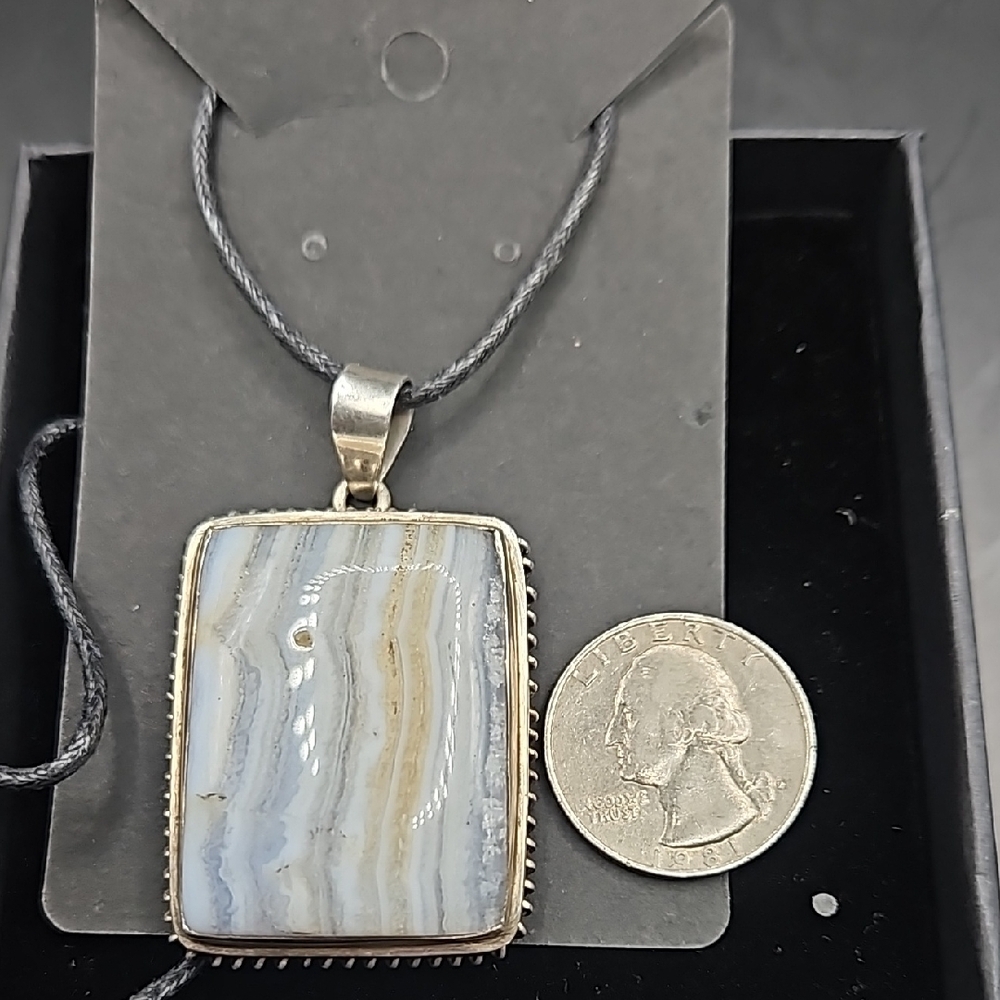 Elegant Blue Lace Agate Stone Pendant Necklace